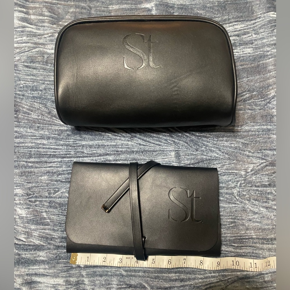 Seint Cosmetics Black Two Piece Bag Set